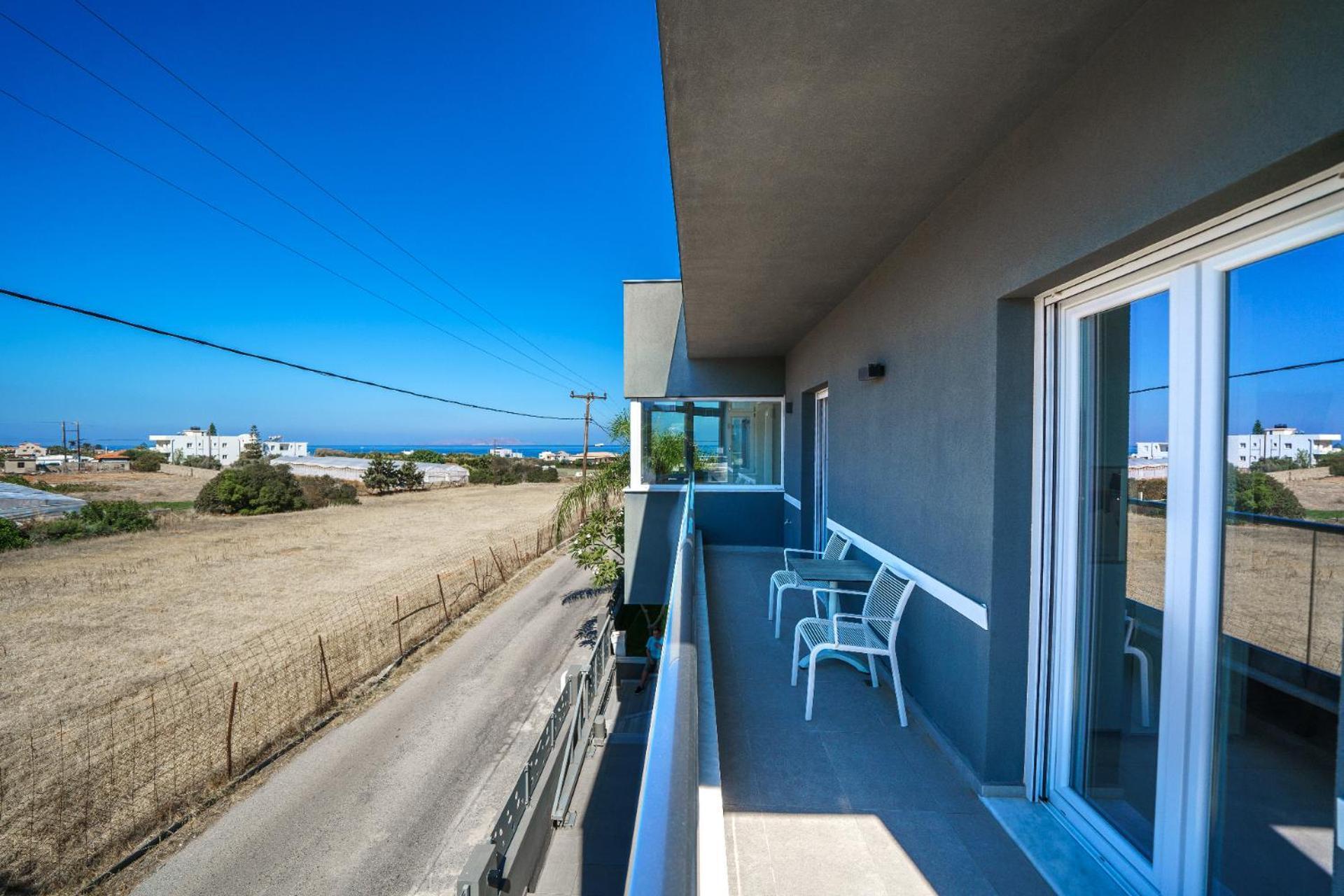 Elysian Suites Hersonissos  Exterior photo