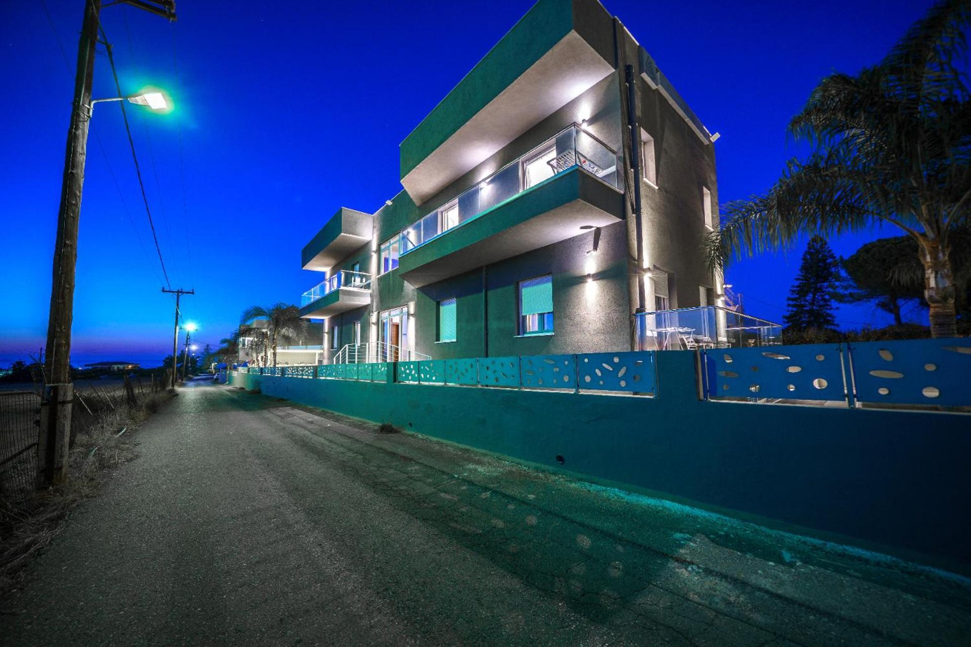 Elysian Suites Hersonissos  Exterior photo