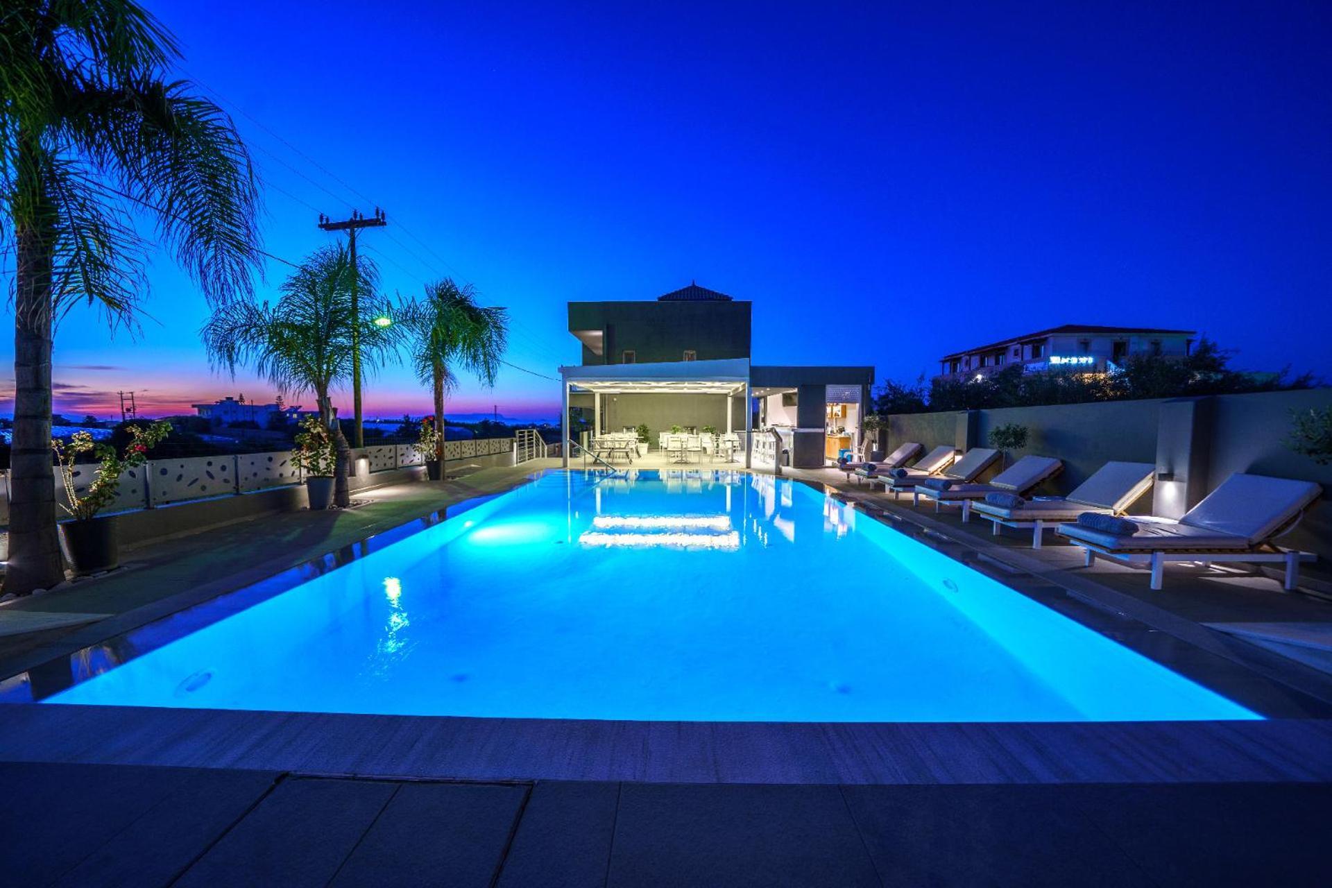 Elysian Suites Hersonissos  Exterior photo