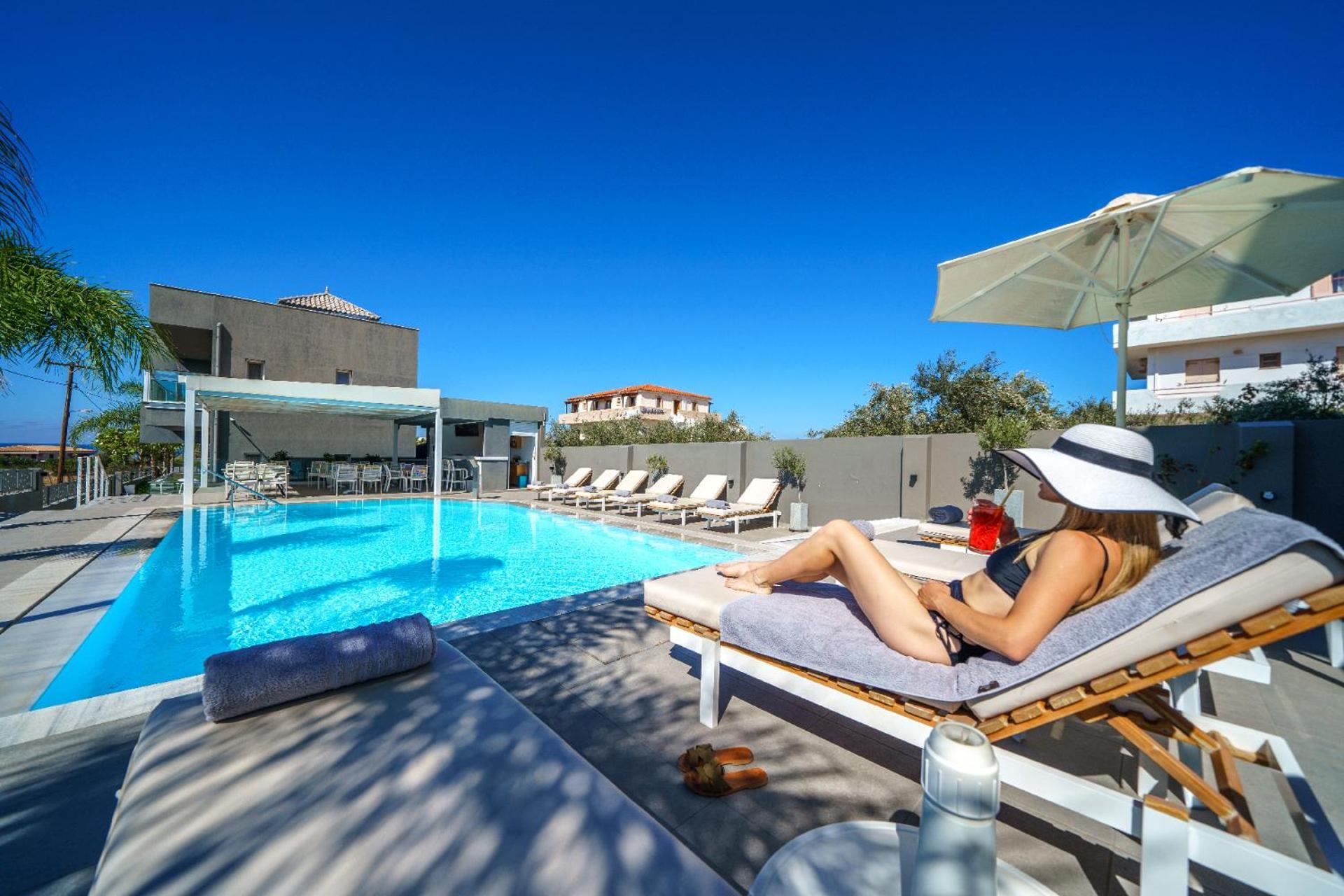 Elysian Suites Hersonissos  Exterior photo