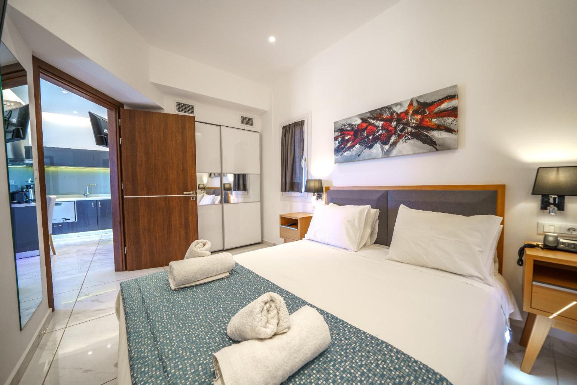Elysian Suites Hersonissos  Exterior photo