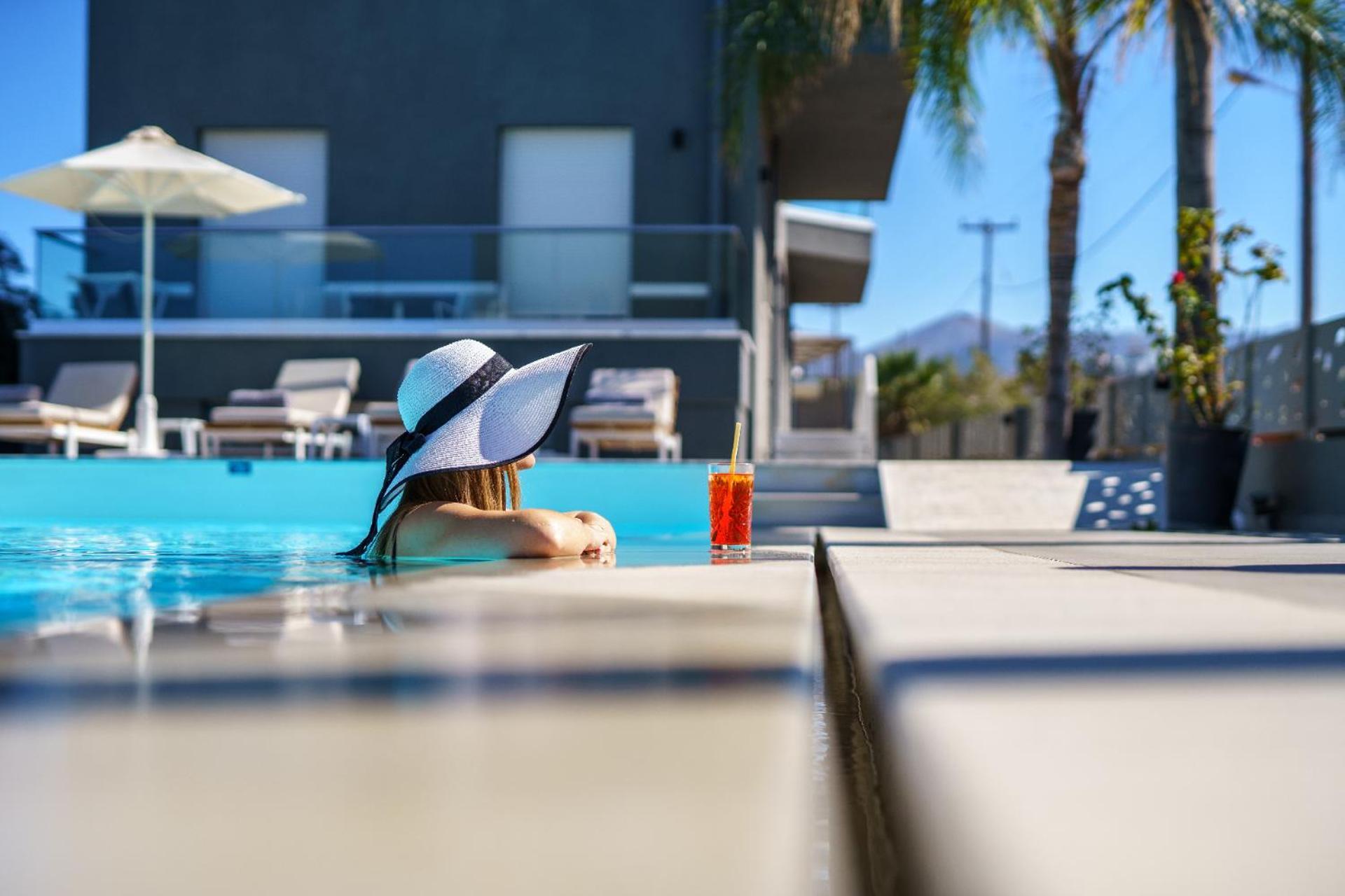 Elysian Suites Hersonissos  Exterior photo